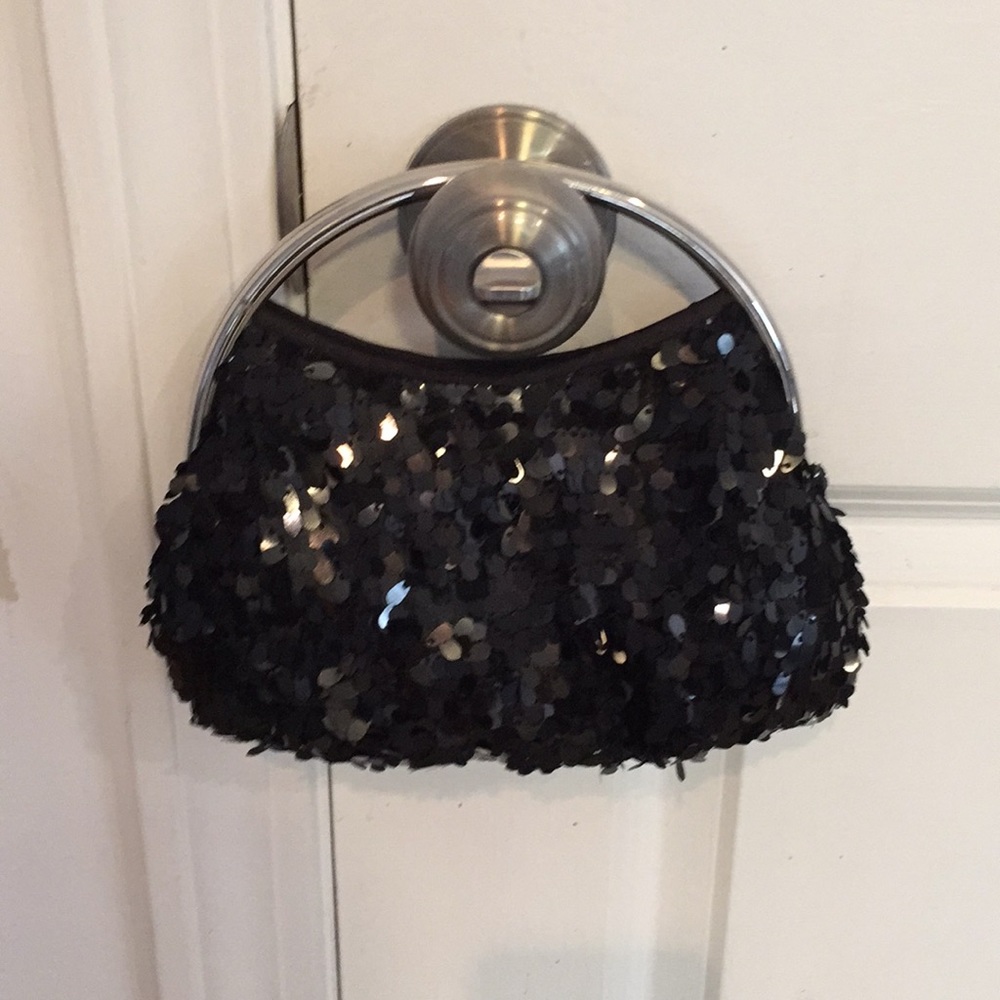 Black purse